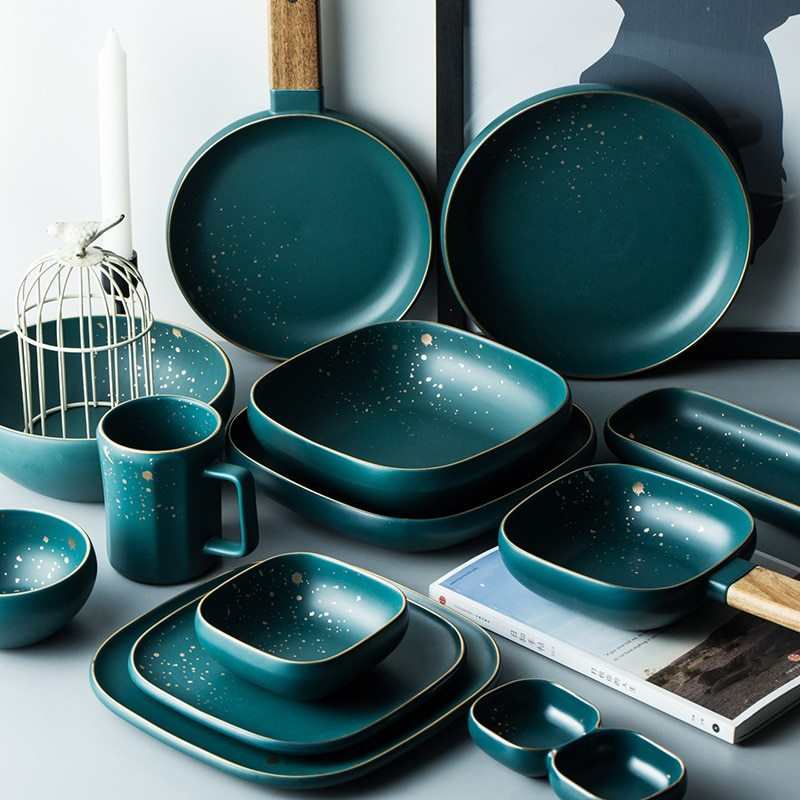 Phnom Penh ceramic tableware set in porcelain with elegant designs.