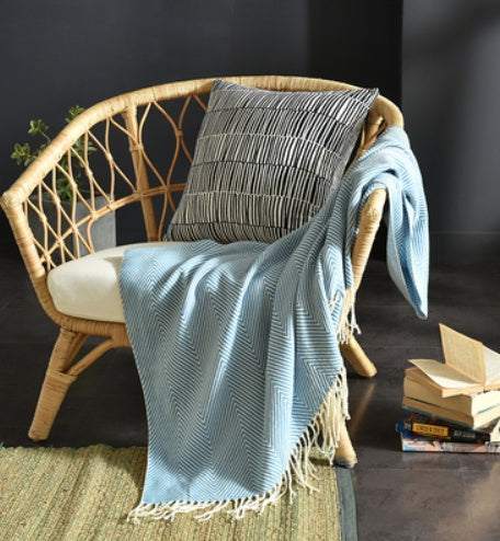 Fringed Knitted Napping Blanket